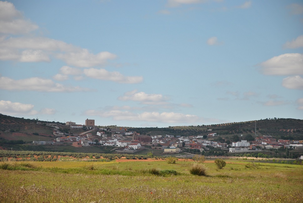 Vivienda Uso Turístico Los Garriolos - Vistas del pueblo desde San Isidro